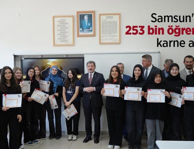Samsun'da 253 bin öğrenci karne aldı
