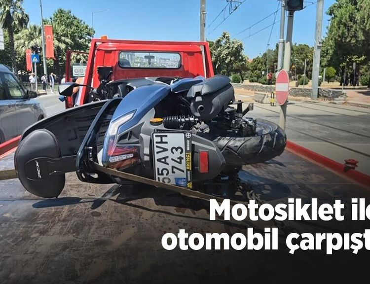 Motosiklet ile otomobil çarpıştı