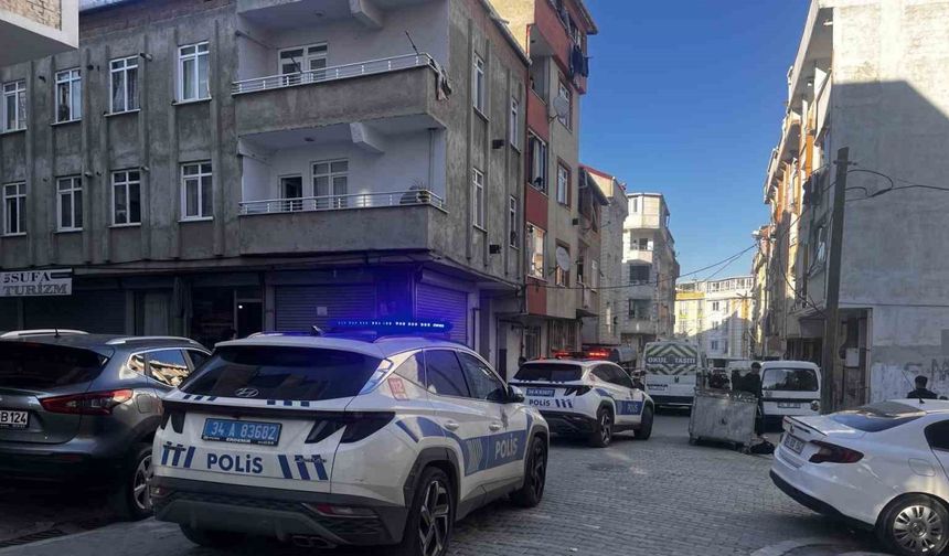 Sokakta oynarken servis aracının çarptığı çocuk ağır yaralandı