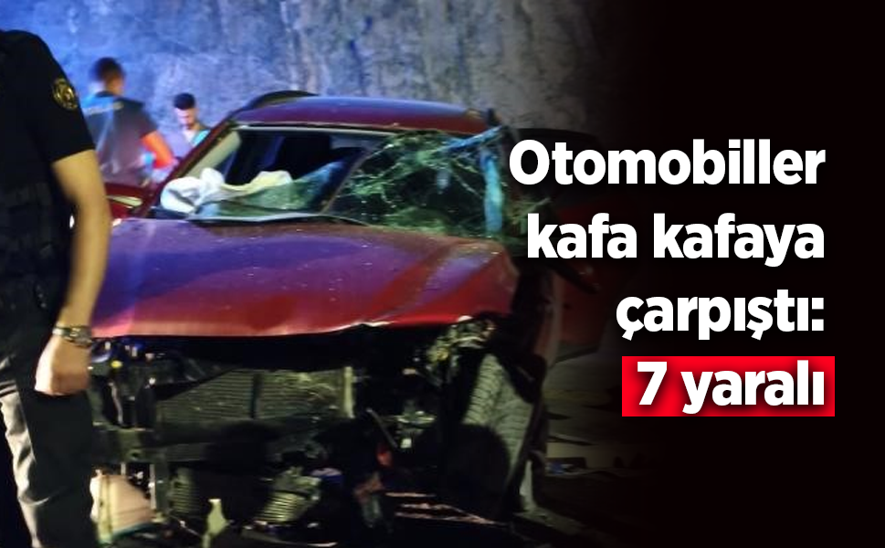Gece Yarısı Feci Çarpışma: 7 Yaralı