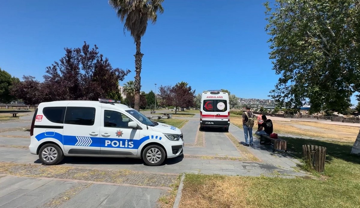 A W483779 02 1200X693