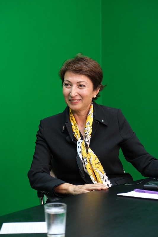 Whatsapp Image 2025 09 24 At 17.59.32 533X800