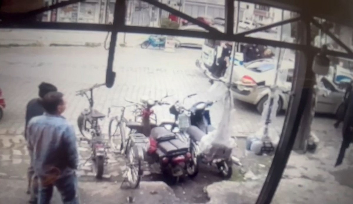 A W557782 04 1200X693