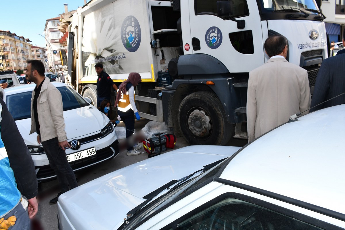 A W557916 01 1200X800