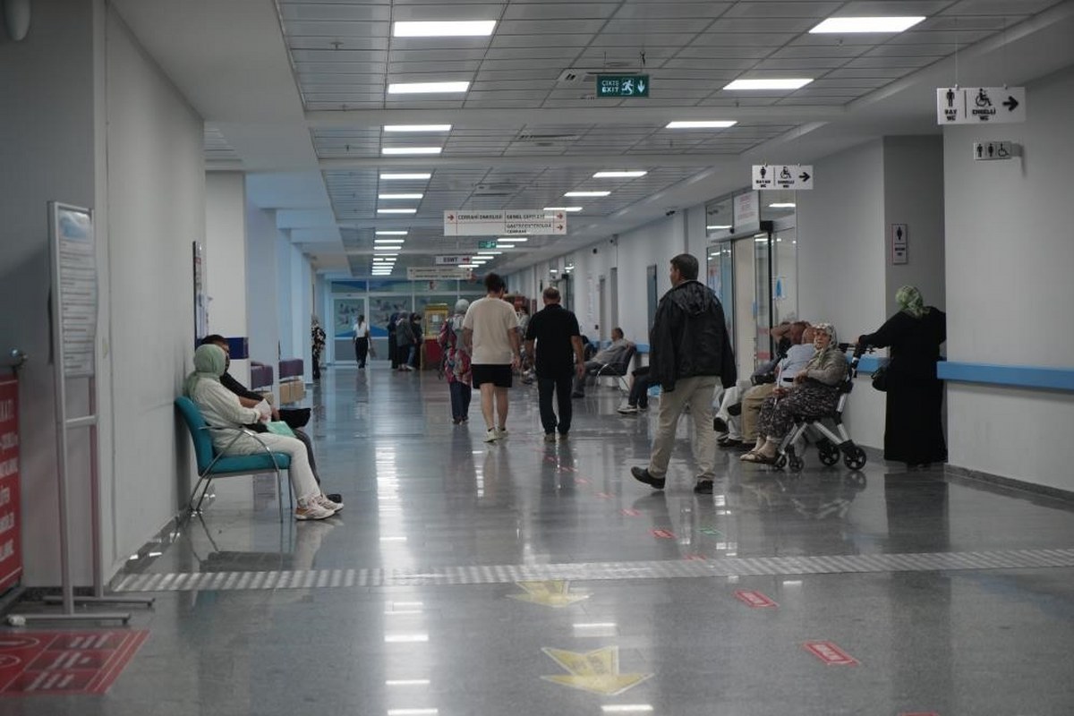 A W568228 01 1200X800