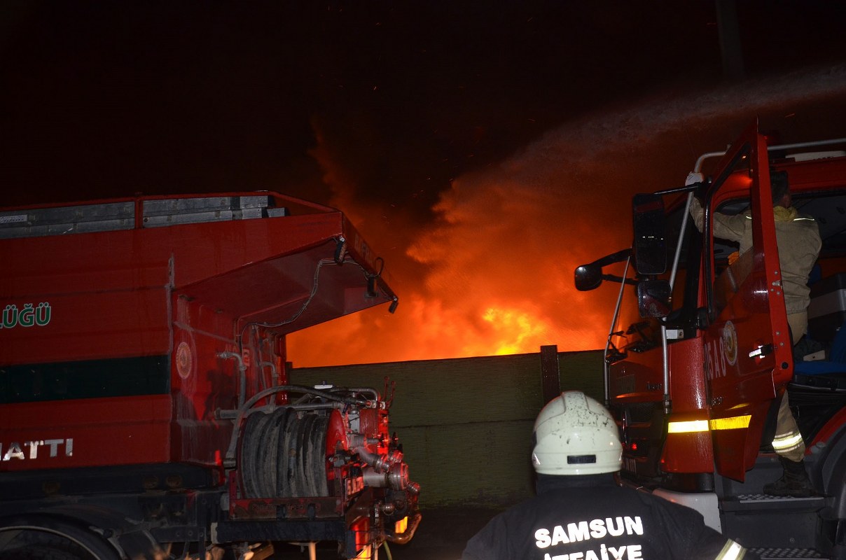 A W569272 01 1208X800