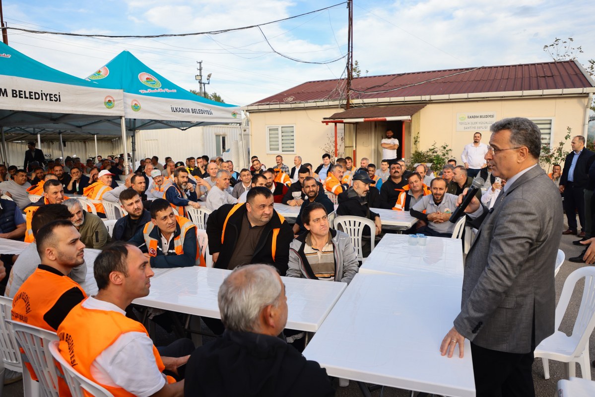 A W569591 04 1199X800