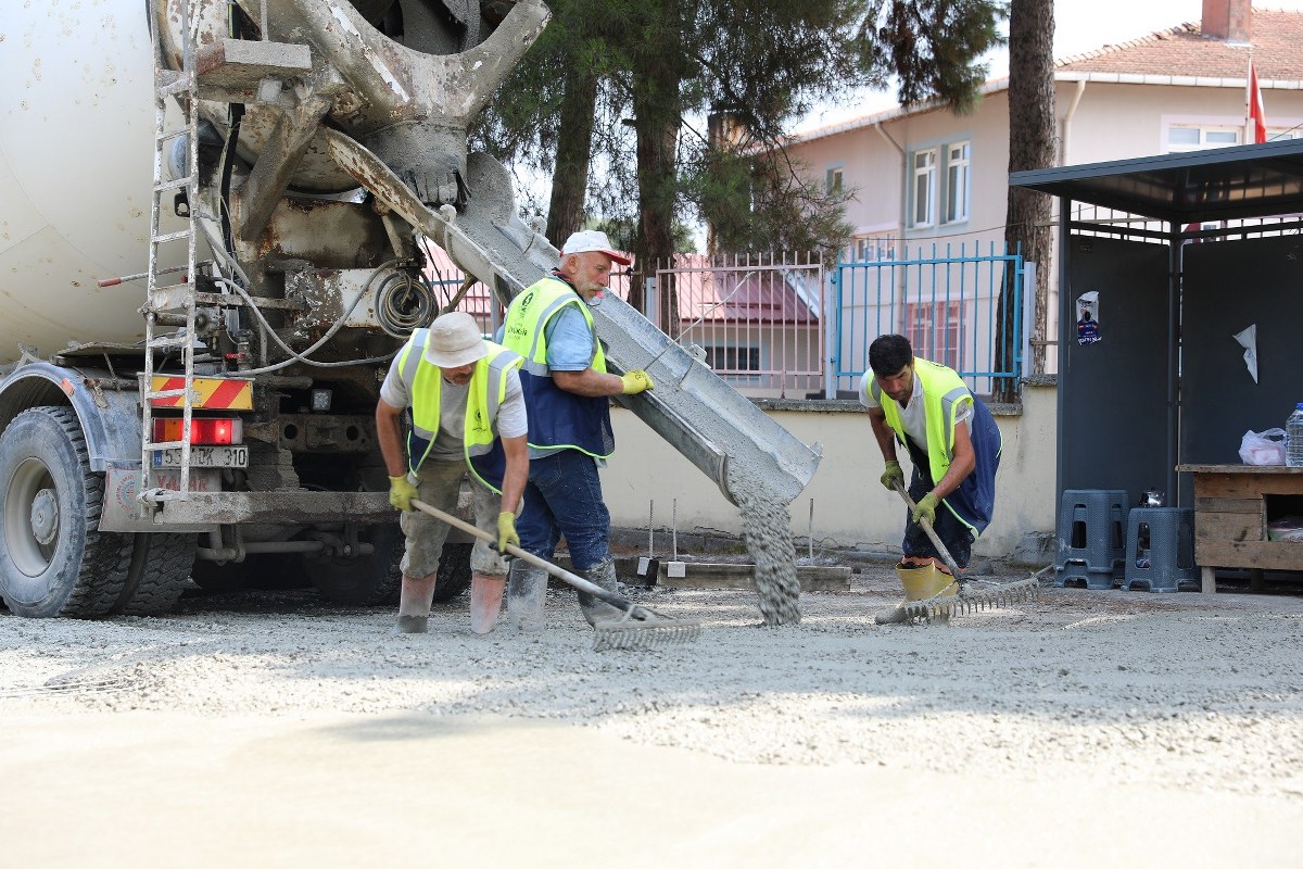 A W569689 04 1200X800