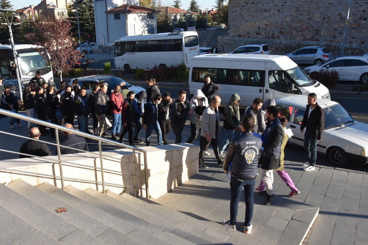 A W570046 01 1200X800-1