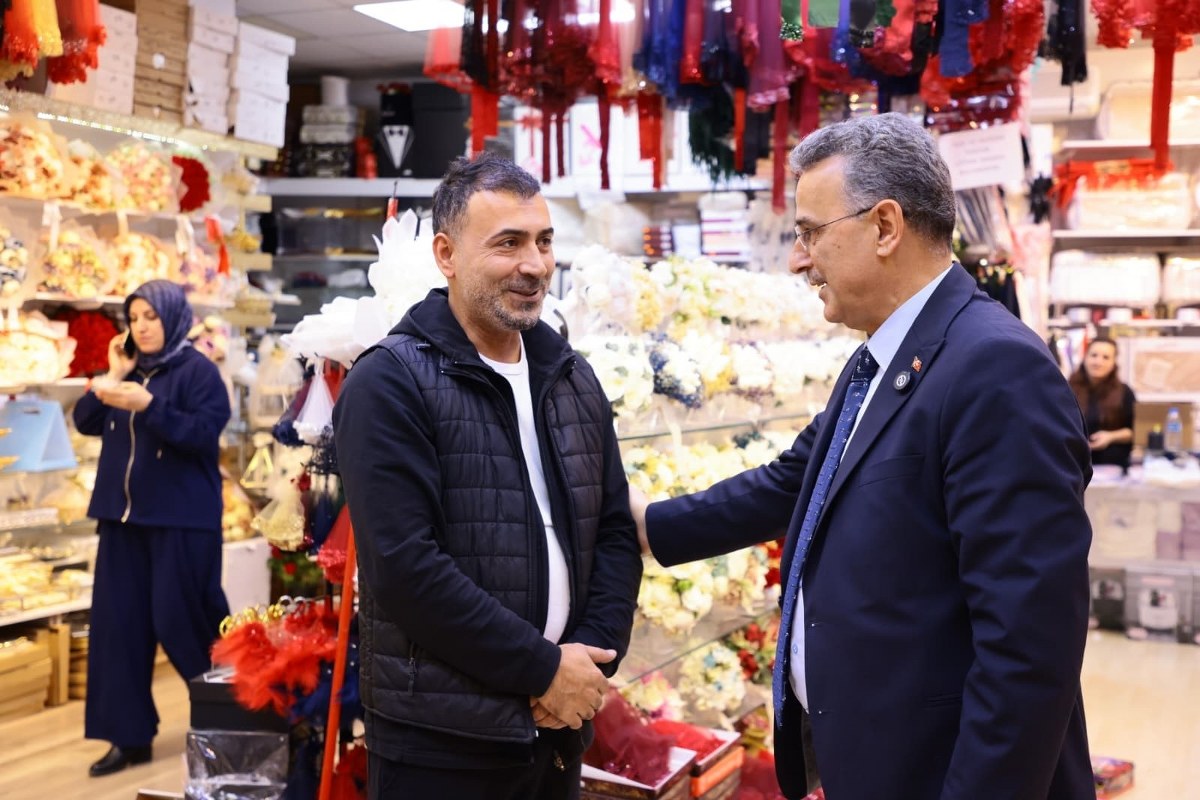 A W571659 02 1200X800