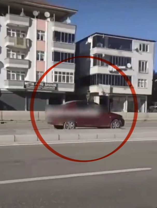 A W573161 03 605X800