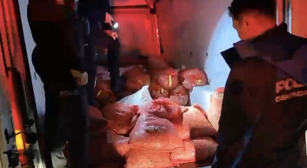 A W573229 02 1280X700