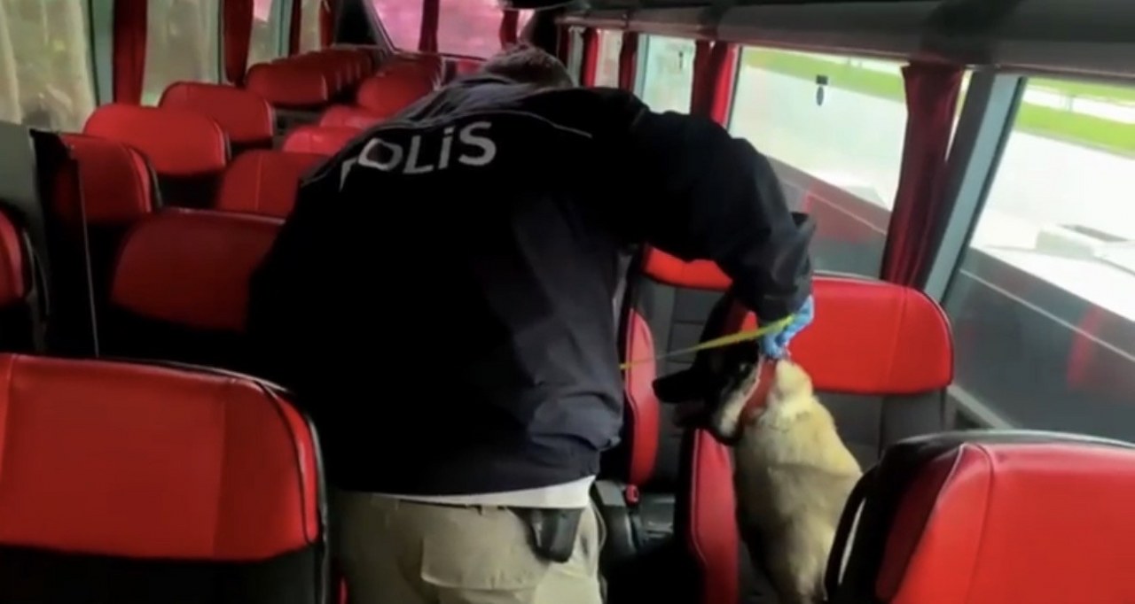 A W573398 05 1280X682