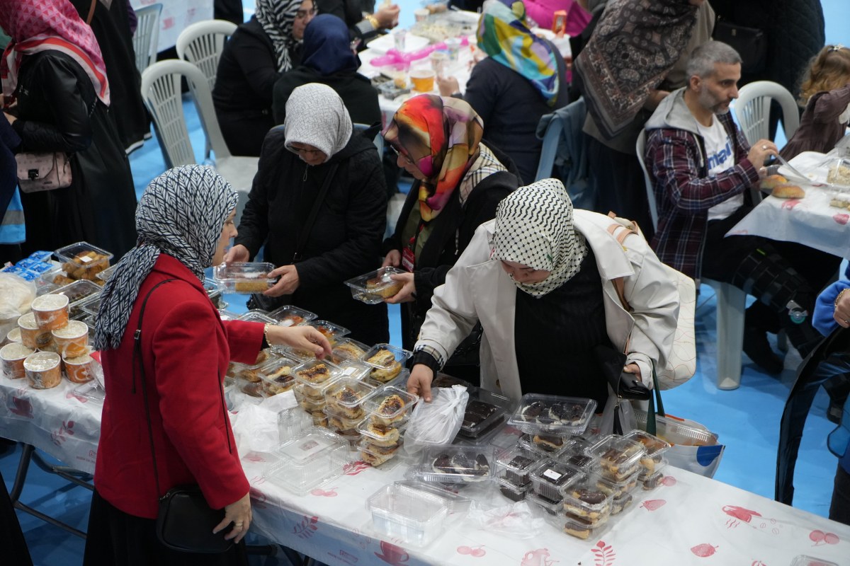 A W574100 05 1200X800