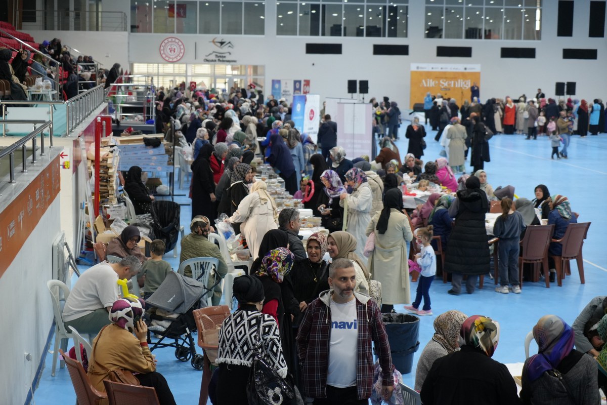 A W574100 06 1200X800