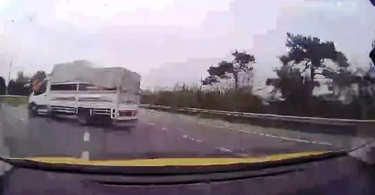 A W574160 01 1280X667