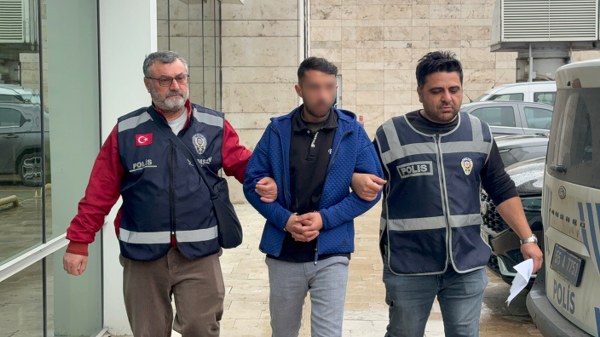 A W579534 01 600X337