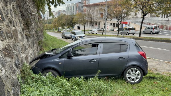 A W579847 01 600X337