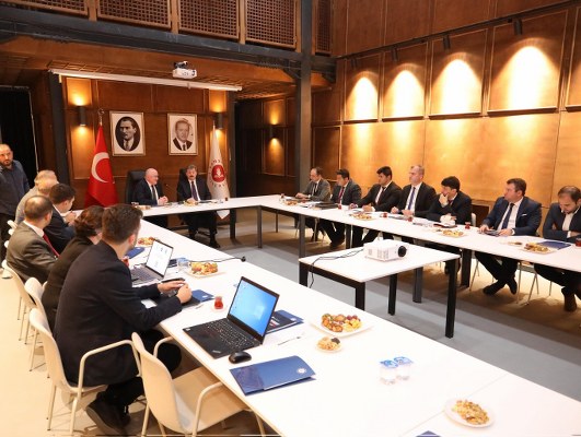 A W580727 03 531X400