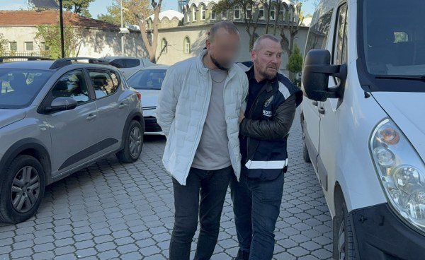 A W581004 01 600X368