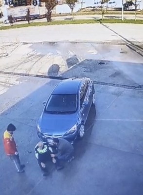 A W582226 05 294X400