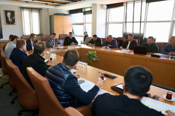 A W582566 06 600X400