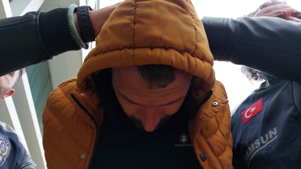 A W582589 01 600X338