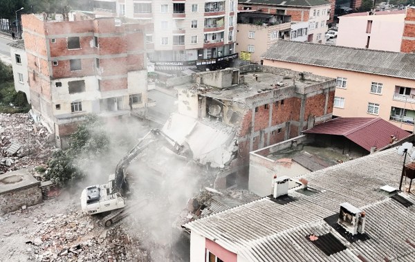 A W585804 04 600X379