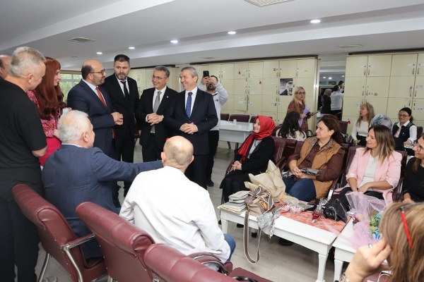 A W585956 03 600X400