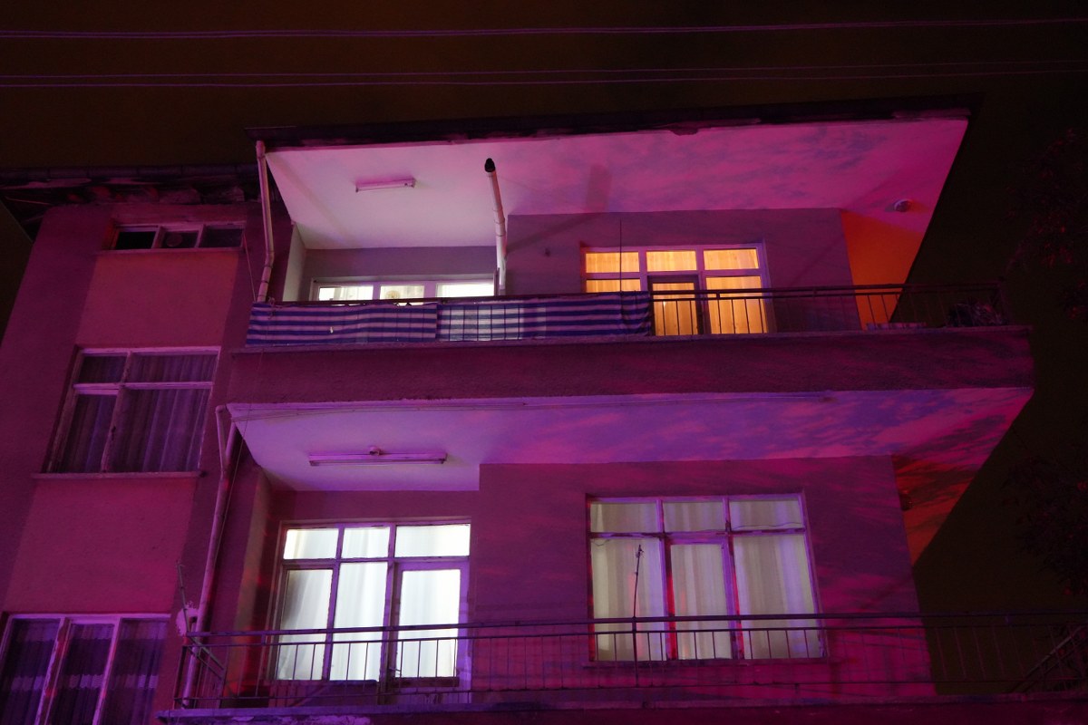 A W586133 06 1200X800