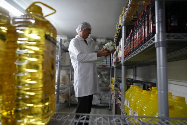 A W586711 01 600X400