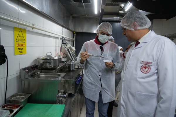 A W586711 02 600X400