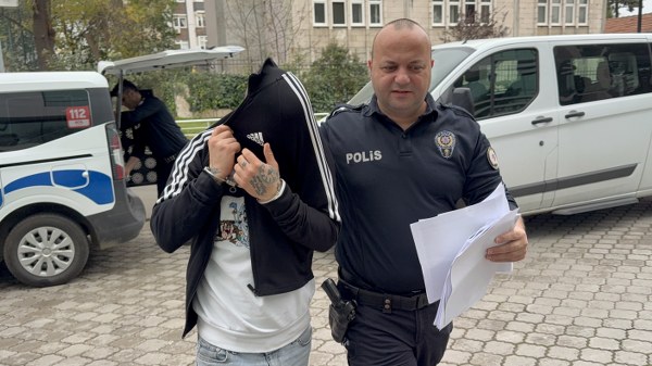 A W586798 01 600X337