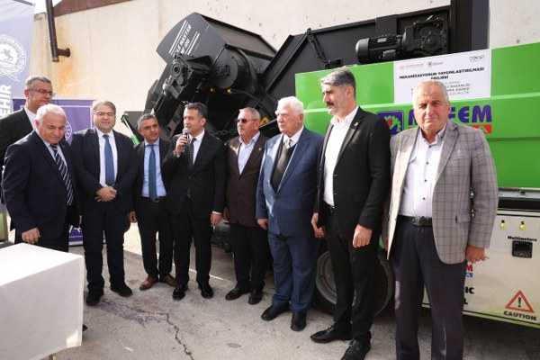 A W587424 02 600X400