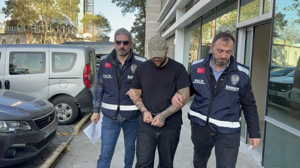 A W587477 02 600X337