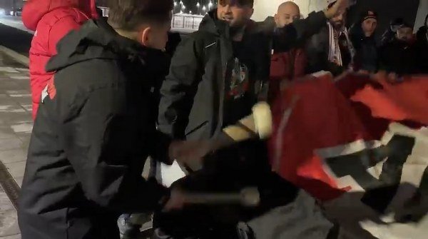 A W587918 02 600X335