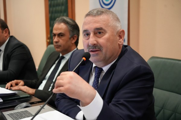 A W588272 03 600X400