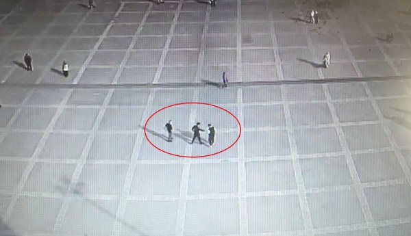 A W588807 02 600X345