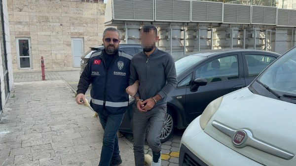 A W589016 02 600X337