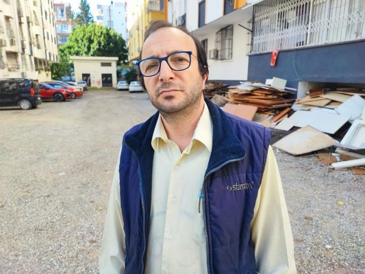 A W589198 04 533X400