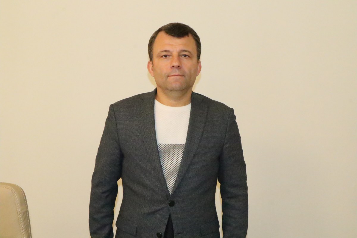 S A M S U N D A O Z E L H A S T A N E C A L I S A N L A R I N D A N 994055 294931 1200X800