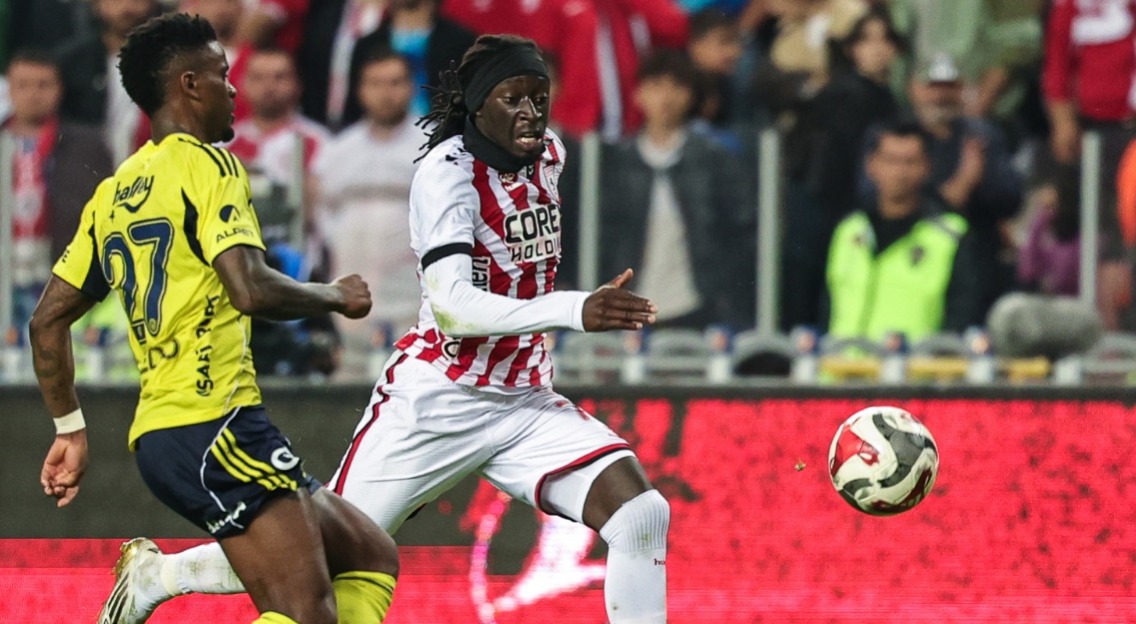 Whatsapp Image 2025 11 21 At 15.37.11