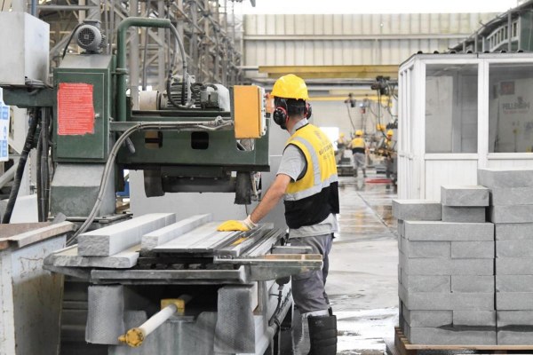 A W590458 05 600X400