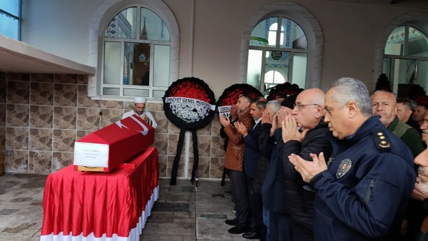 A W590593 05 600X338