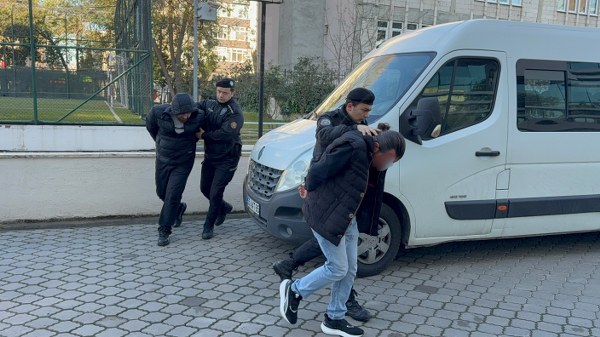 A W591978 05 600X337