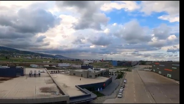 A W592123 02 600X340