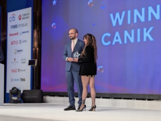 A W593146 02 531X400