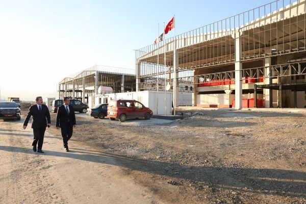 A W593211 01 600X400