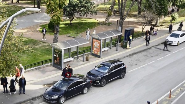 A W595341 03 600X338