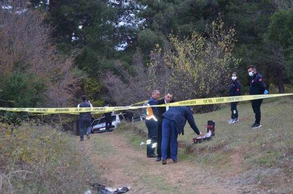 A W595400 02 600X397